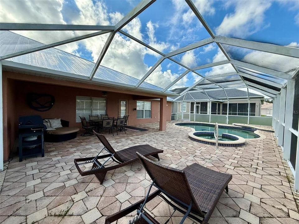 For Rent: $3,600 (4 beds, 3 baths, 3009 Square Feet)