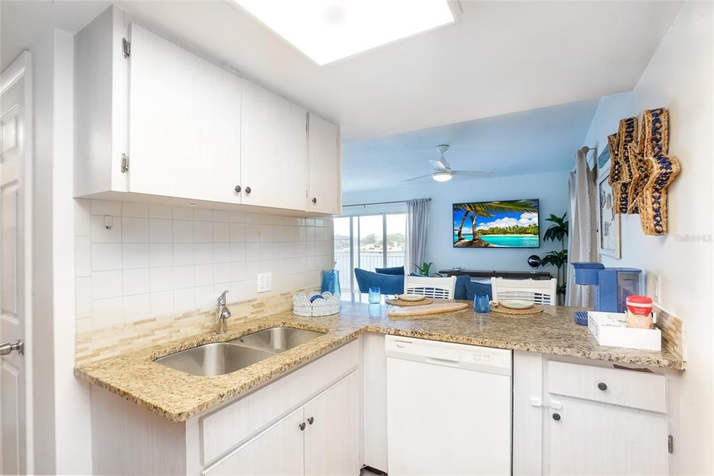 Activo con contrato: $2,195,000 (8 camas, 0 baños, 3918 Pies cuadrados)