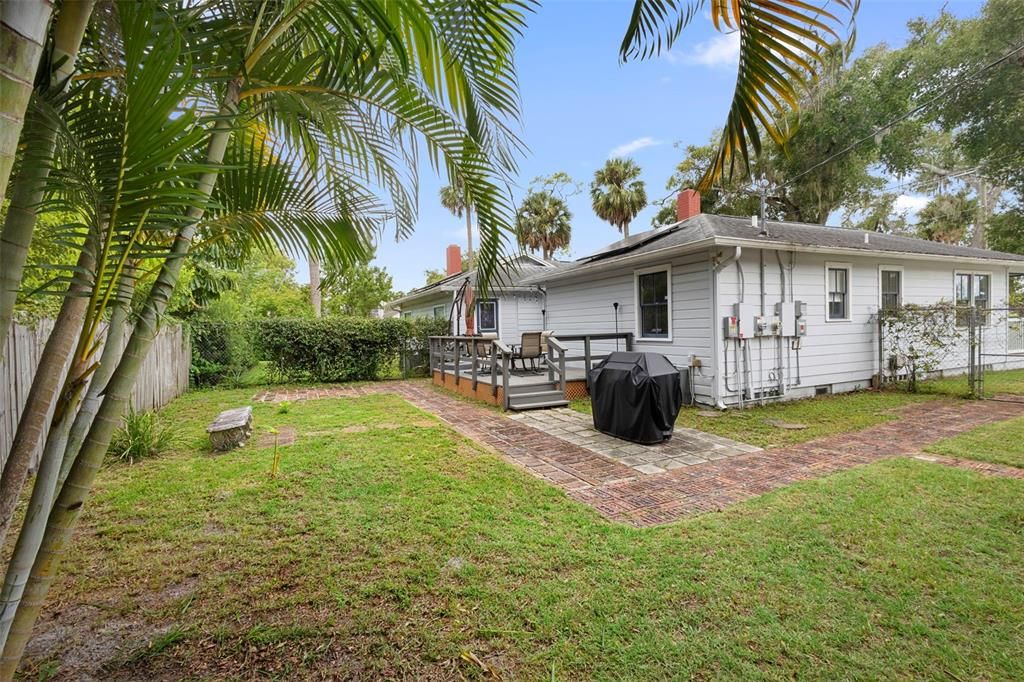 待售: $400,000 (3 贝兹, 3 浴室, 2377 平方英尺)