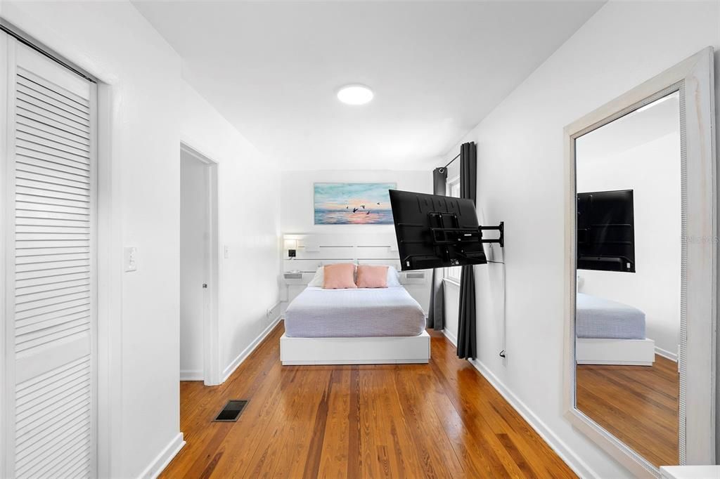 待售: $400,000 (3 贝兹, 3 浴室, 2377 平方英尺)