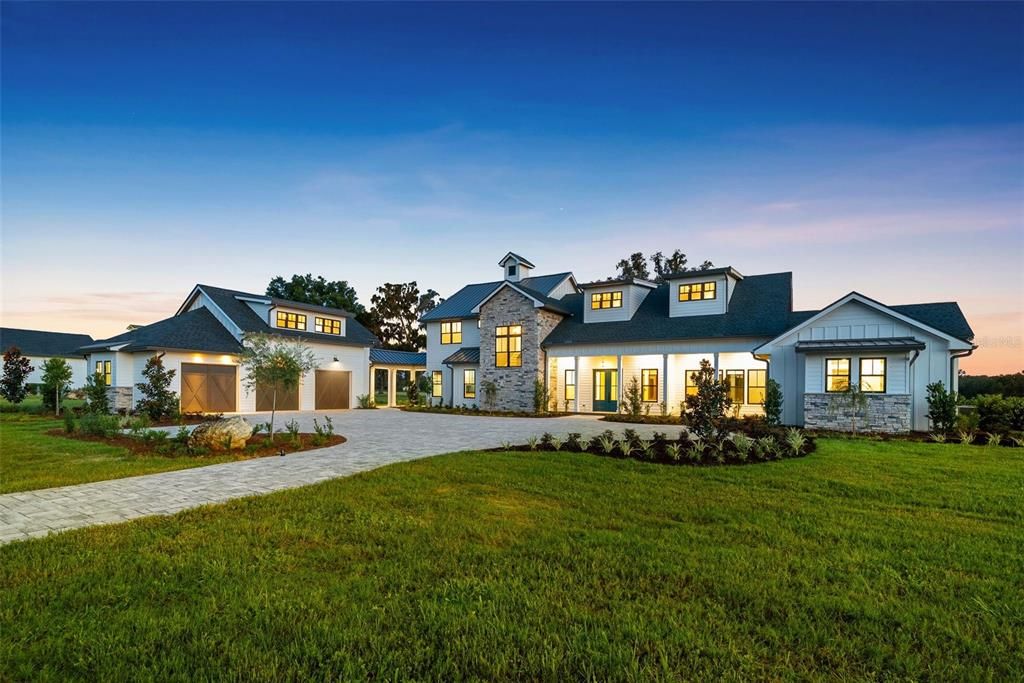 Vendido Recientemente: $2,950,000 (3 camas, 3 baños, 5332 Pies cuadrados)