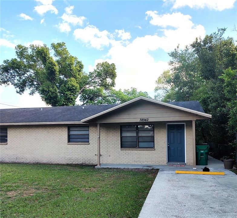 For Rent: $1,400 (2 beds, 1 baths, 850 Square Feet)