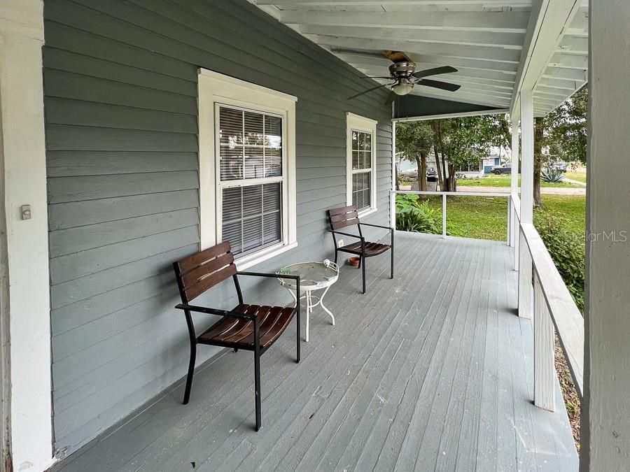 For Rent: $1,375 (2 beds, 2 baths, 1224 Square Feet)