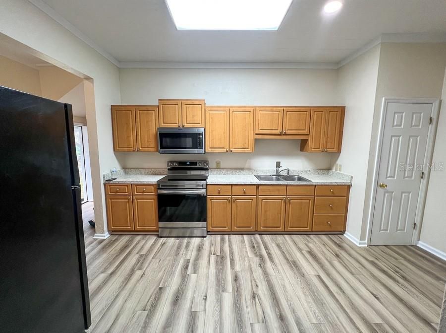 For Rent: $1,375 (2 beds, 2 baths, 1224 Square Feet)
