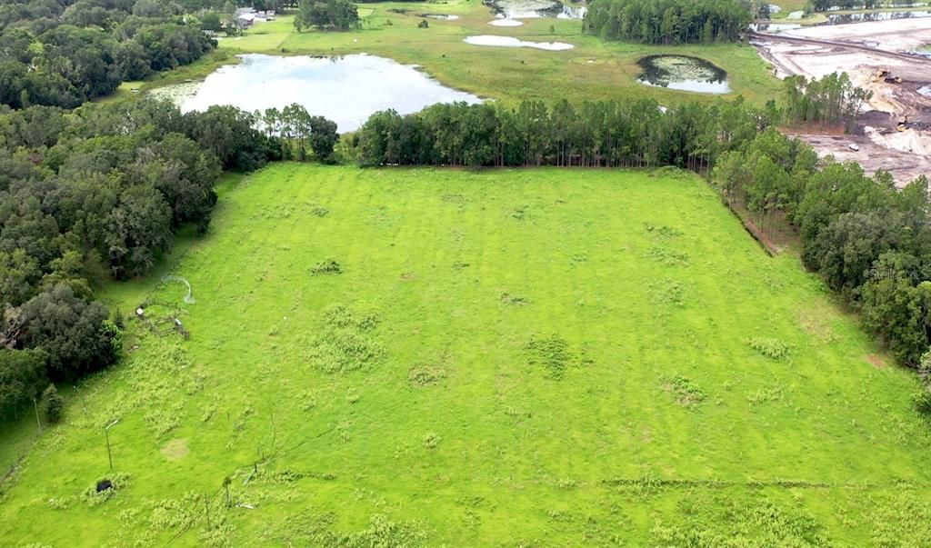 На продажу: $1,850,000 (10.00 acres)