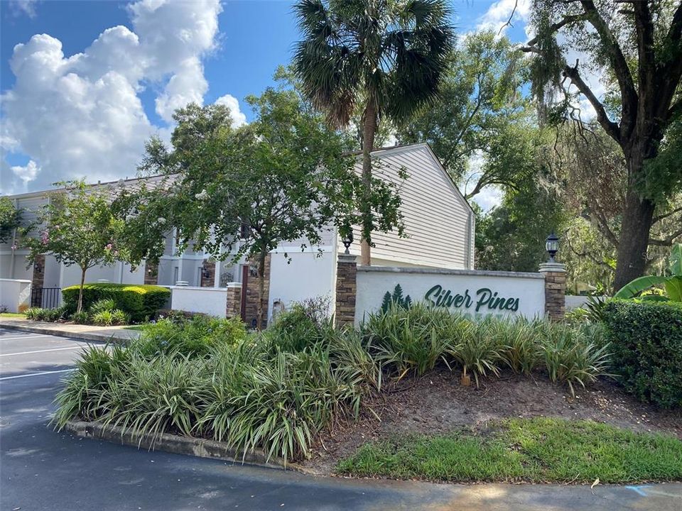 待售: $125,000 (2 贝兹, 2 浴室, 1260 平方英尺)