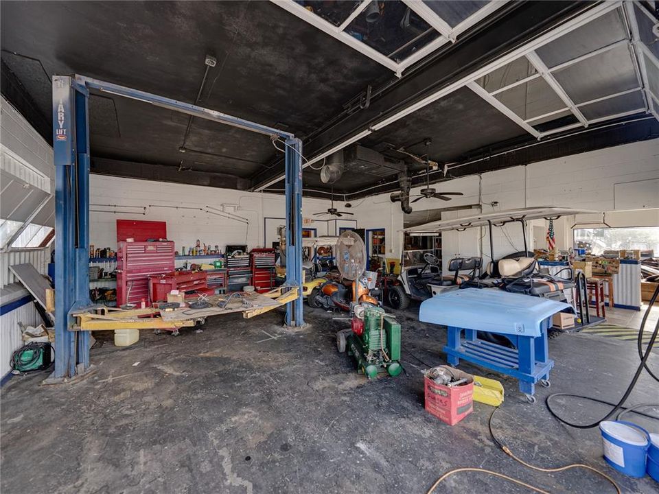 En Venta: $1,300,000 (0 camas, 0 baños, 1800 Pies cuadrados)