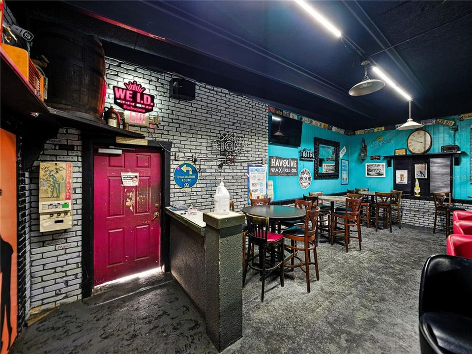 En Venta: $1,300,000 (0 camas, 0 baños, 1800 Pies cuadrados)