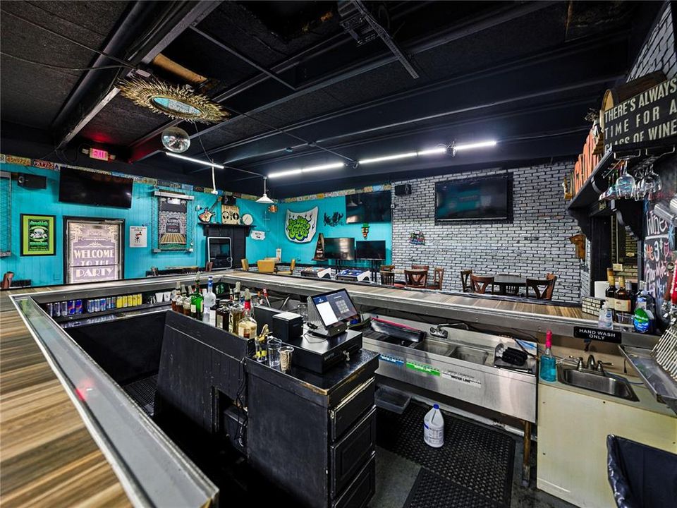 En Venta: $1,300,000 (0 camas, 0 baños, 1800 Pies cuadrados)