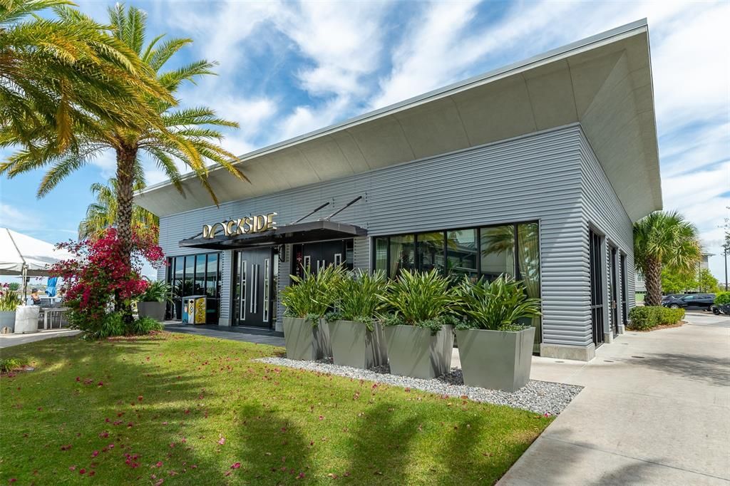 For Sale: $3,050,000 (6 beds, 6 baths, 7093 Square Feet)