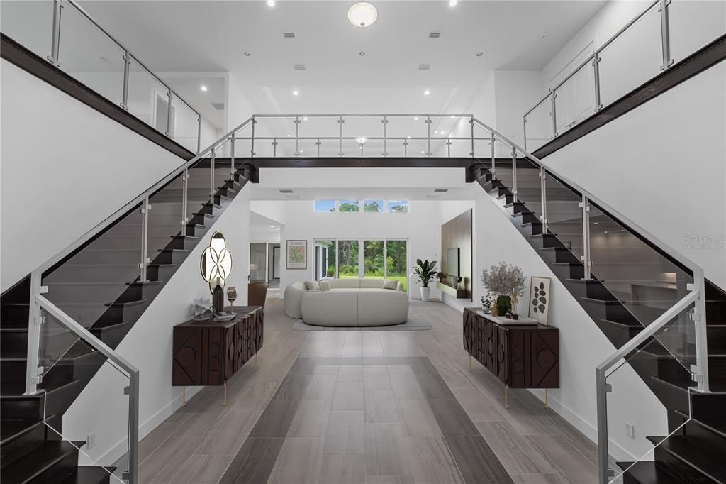 For Sale: $3,050,000 (6 beds, 6 baths, 7093 Square Feet)