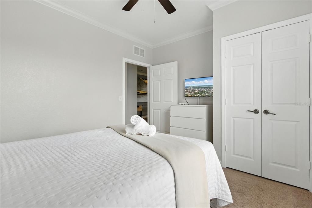 待售: $235,000 (3 贝兹, 2 浴室, 1244 平方英尺)