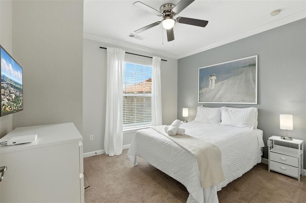 待售: $235,000 (3 贝兹, 2 浴室, 1244 平方英尺)