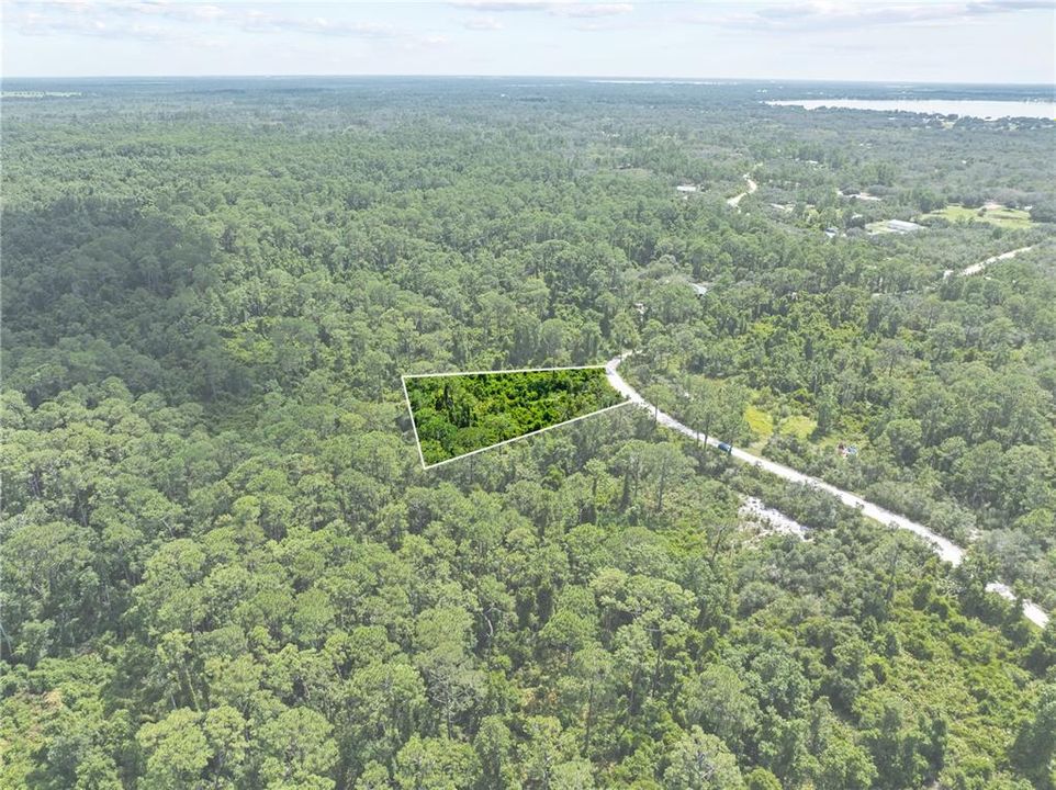 На продажу: $49,000 (2.49 acres)
