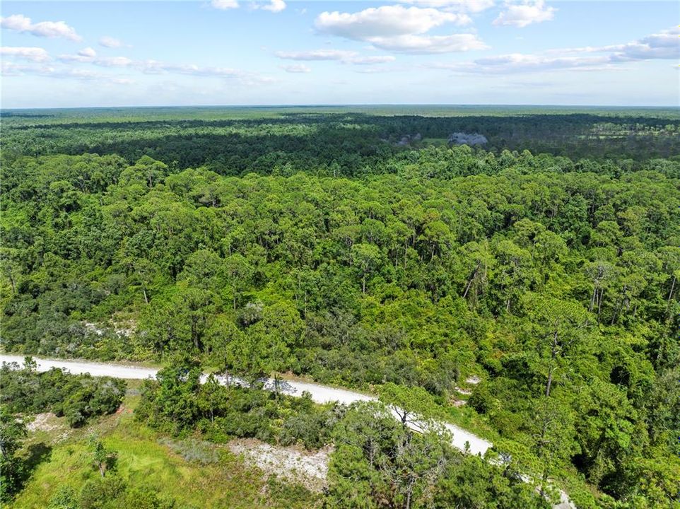 На продажу: $49,000 (2.49 acres)