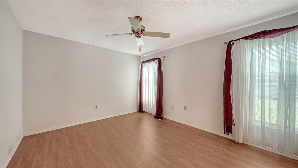 待售: $474,900 (3 贝兹, 2 浴室, 1485 平方英尺)