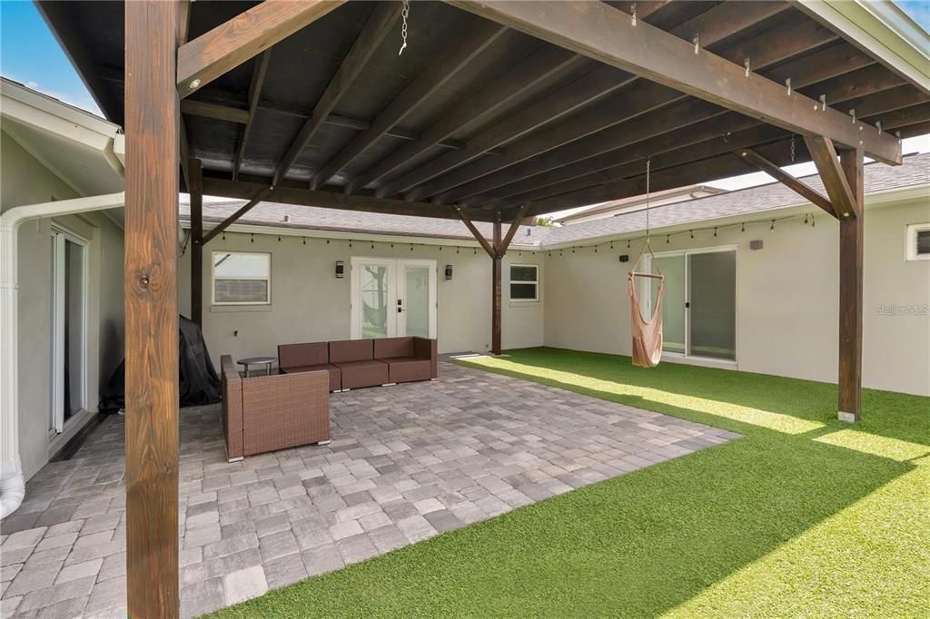 For Sale: $849,000 (0 beds, 0 baths, 2305 Square Feet)