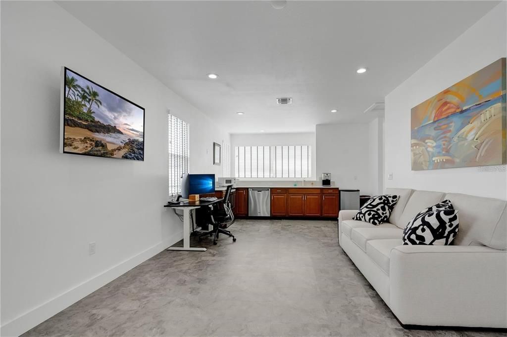 For Sale: $849,000 (0 beds, 0 baths, 2305 Square Feet)