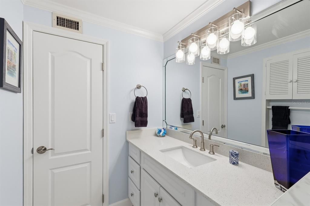 En Renta: $5,500 (2 camas, 2 baños, 1399 Pies cuadrados)