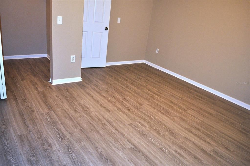 Activo con contrato: $1,500 (1 camas, 1 baños, 817 Pies cuadrados)