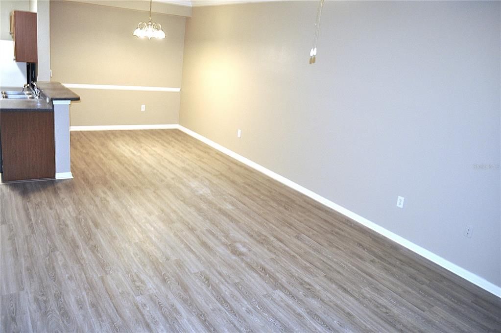 Activo con contrato: $1,500 (1 camas, 1 baños, 817 Pies cuadrados)