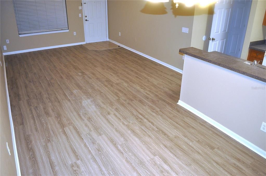 Activo con contrato: $1,500 (1 camas, 1 baños, 817 Pies cuadrados)