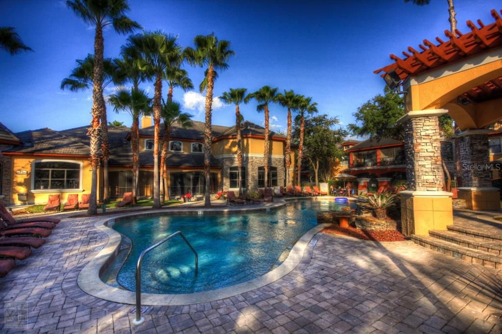 Activo con contrato: $1,500 (1 camas, 1 baños, 817 Pies cuadrados)