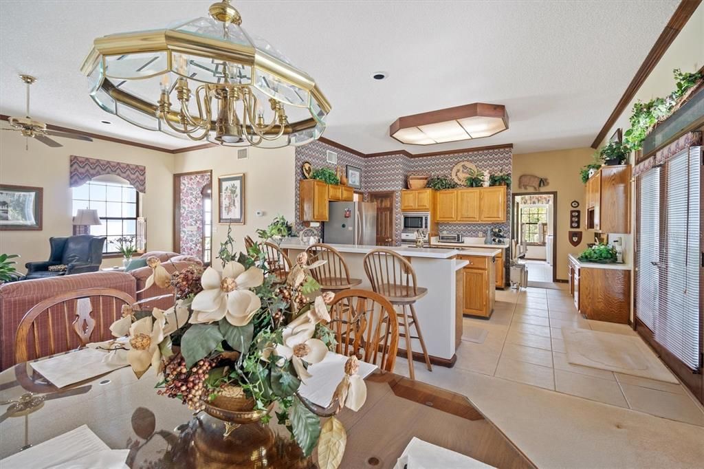 待售: $799,900 (3 贝兹, 3 浴室, 3749 平方英尺)