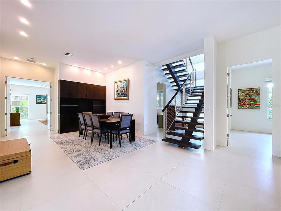 В аренду: $20,000 (5 спален, 4 ванн, 4000 Квадратных фут)