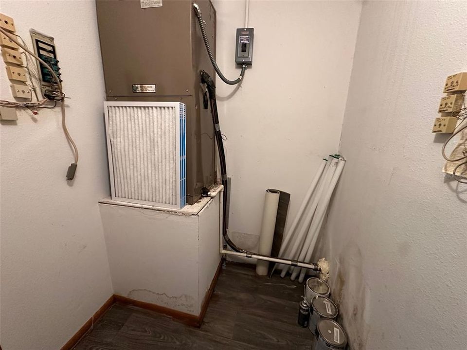 For Sale: $19,200 (0 beds, 0 baths, 1000 Square Feet)