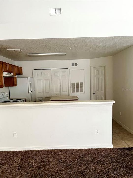 For Sale: $159,900 (2 beds, 2 baths, 1034 Square Feet)