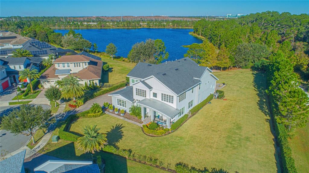 Active With Contract: $2,500,000 (5 beds, 5 baths, 5536 Square Feet)