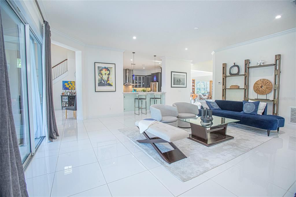 Active With Contract: $2,500,000 (5 beds, 5 baths, 5536 Square Feet)