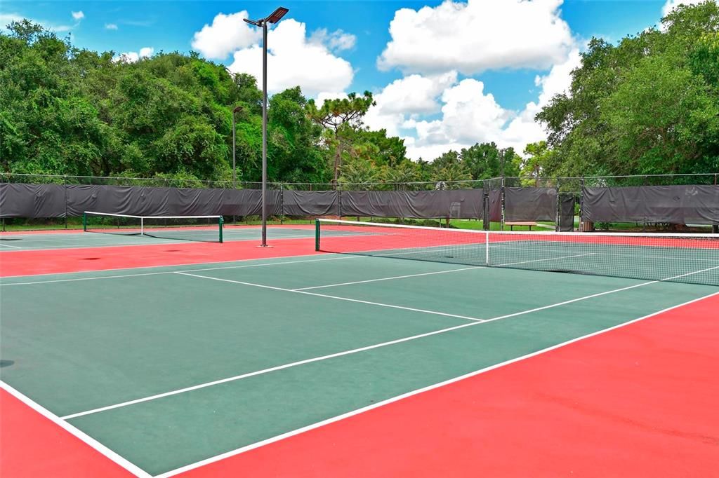 En Venta: $399,000 (2 camas, 2 baños, 1638 Pies cuadrados)