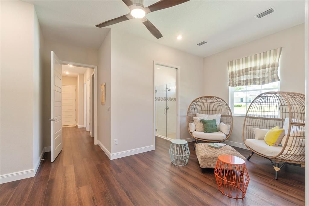 待售: $799,995 (4 贝兹, 3 浴室, 2940 平方英尺)