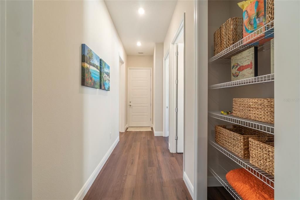 待售: $799,995 (4 贝兹, 3 浴室, 2940 平方英尺)