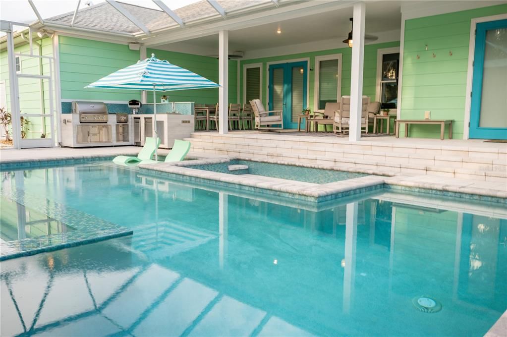 待售: $799,995 (4 贝兹, 3 浴室, 2940 平方英尺)