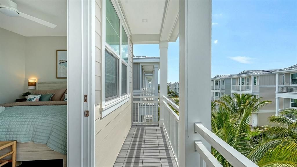 待售: $1,375,000 (3 贝兹, 2 浴室, 1678 平方英尺)