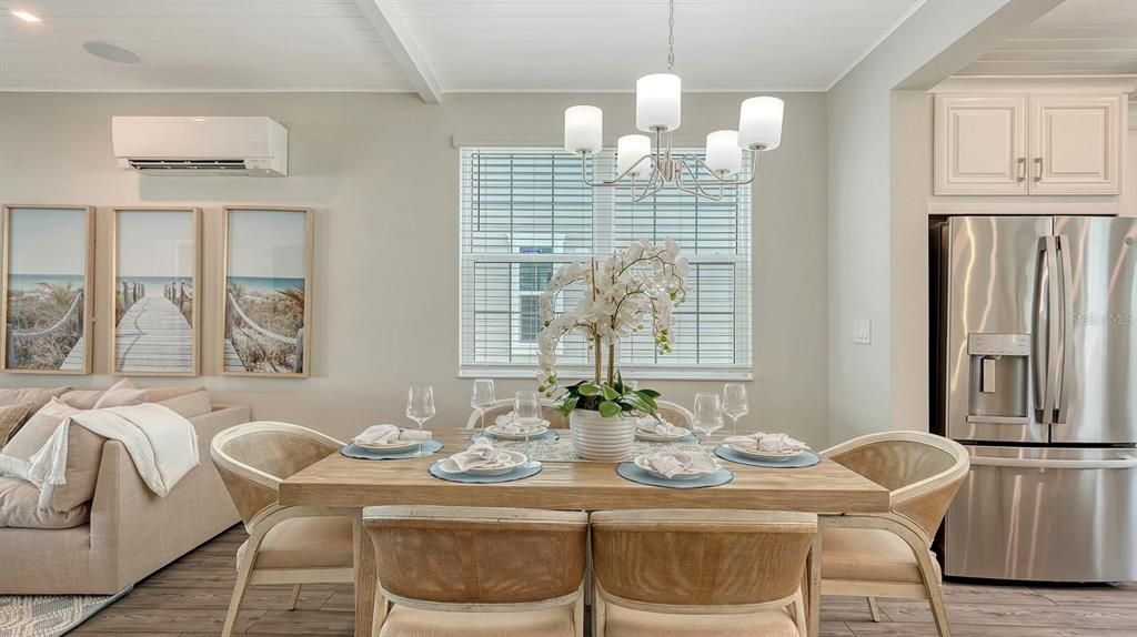 待售: $1,375,000 (3 贝兹, 2 浴室, 1678 平方英尺)