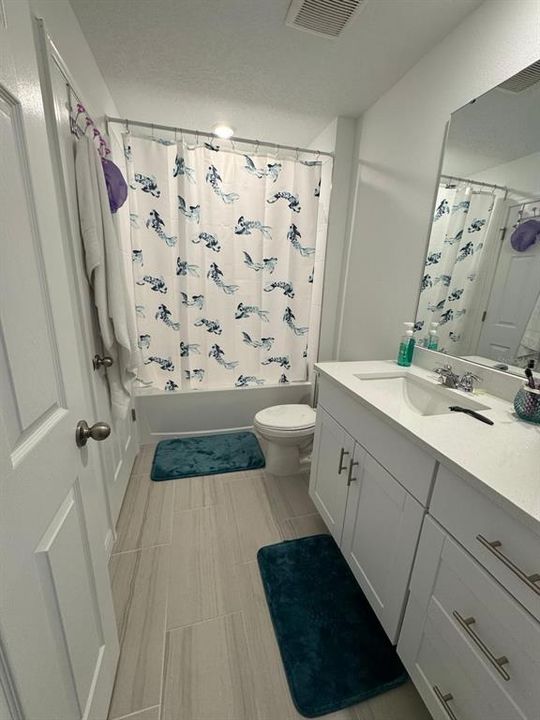 Active With Contract: $2,350 (3 beds, 2 baths, 1561 Square Feet)