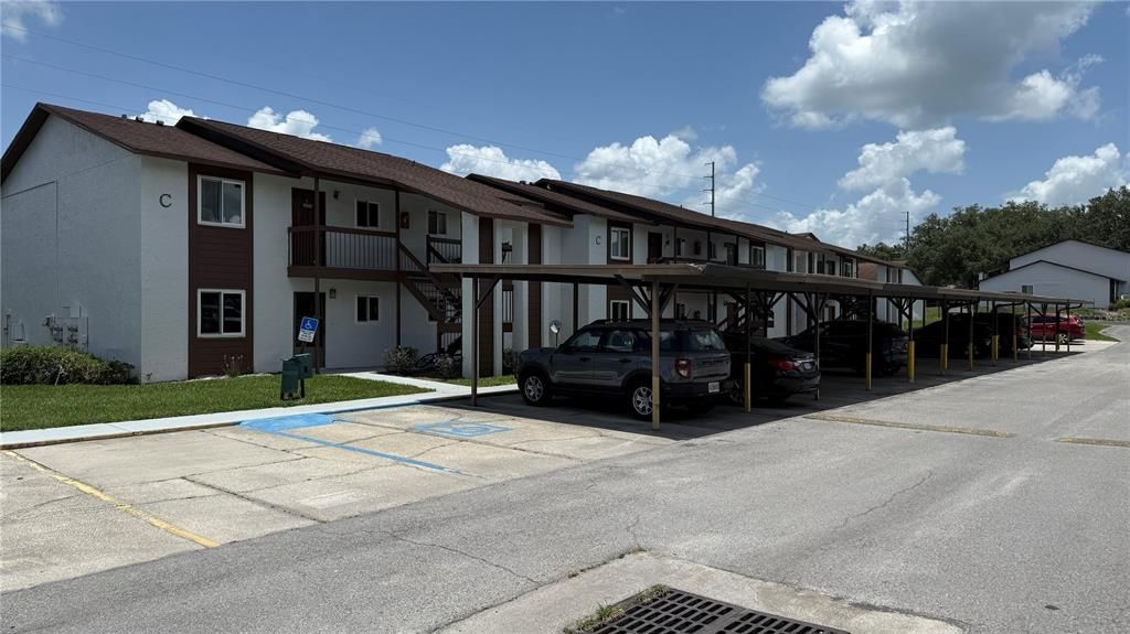 На продажу: $99,900 (2 спален, 2 ванн, 876 Квадратных фут)