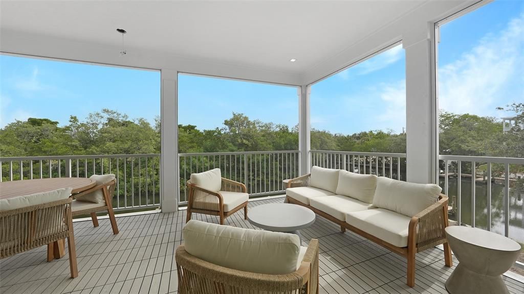 For Sale: $1,910,000 (4 beds, 2 baths, 1803 Square Feet)