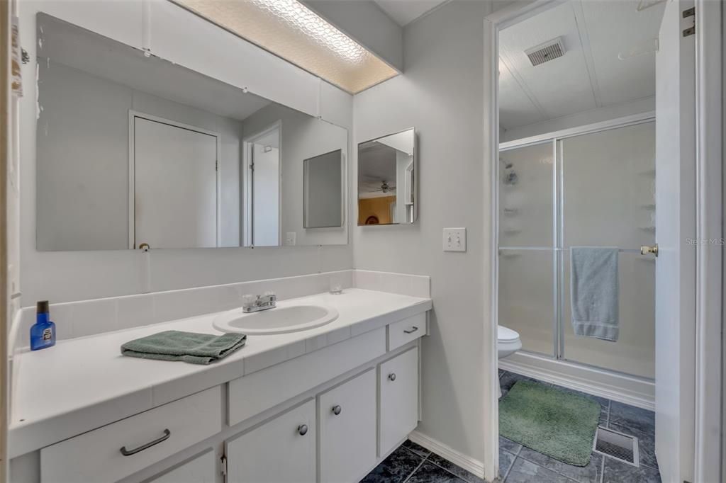 En Venta: $125,000 (2 camas, 2 baños, 1304 Pies cuadrados)