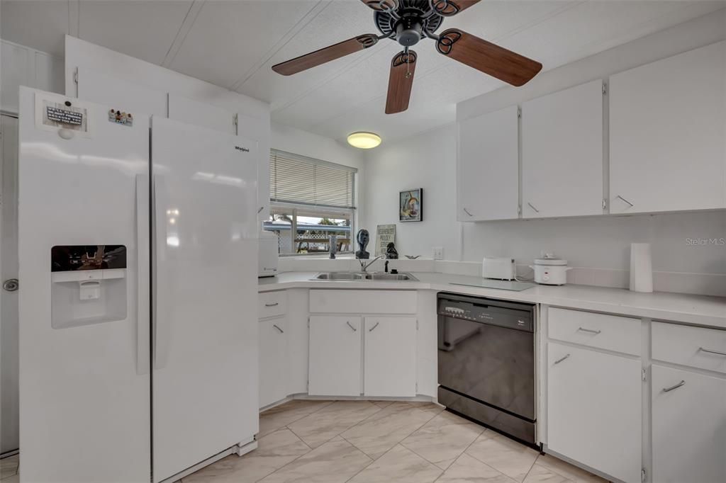 En Venta: $125,000 (2 camas, 2 baños, 1304 Pies cuadrados)