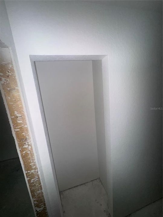 Под контрактом: $254,900 (3 спален, 2 ванн, 1700 Квадратных фут)