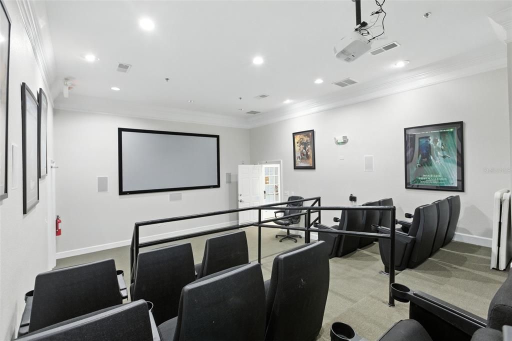 待售: $210,000 (2 贝兹, 2 浴室, 1134 平方英尺)