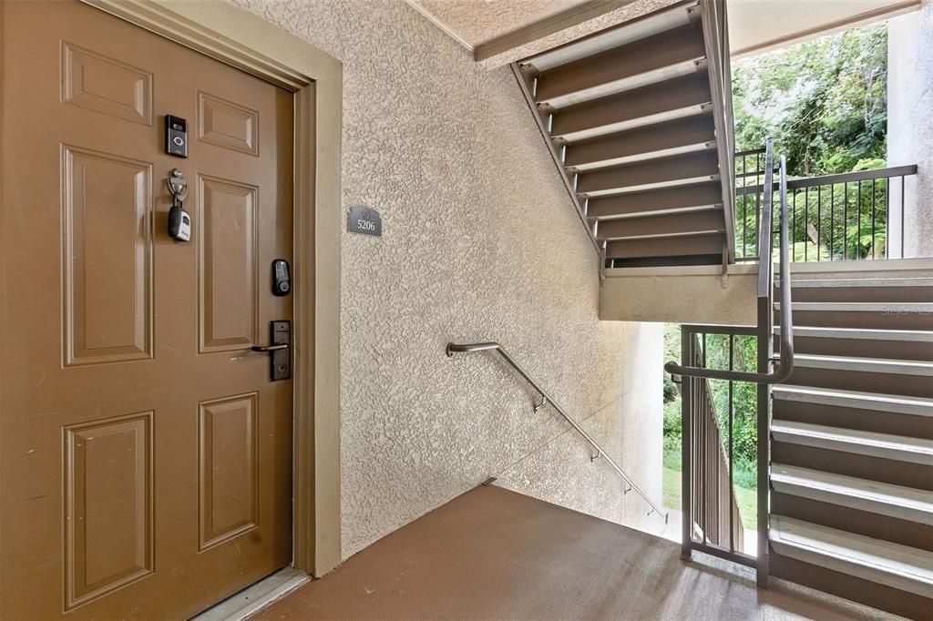 待售: $210,000 (2 贝兹, 2 浴室, 1134 平方英尺)