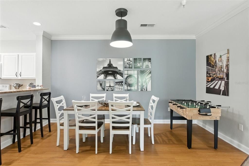 待售: $210,000 (2 贝兹, 2 浴室, 1134 平方英尺)