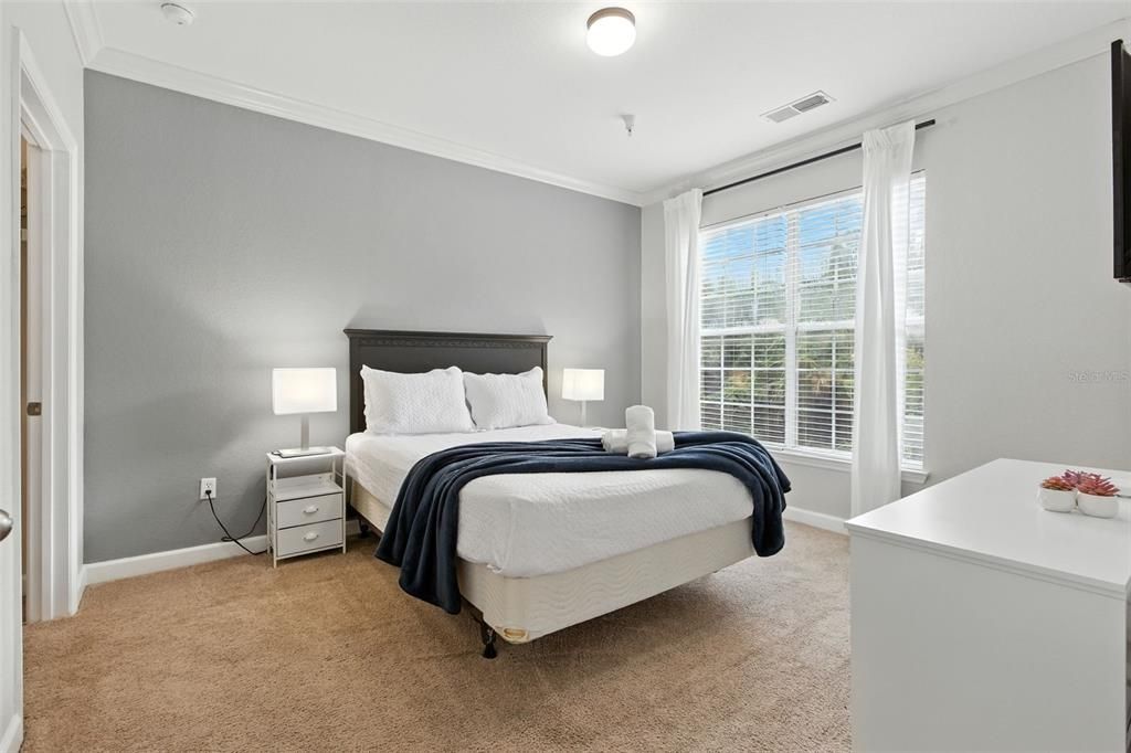 待售: $210,000 (2 贝兹, 2 浴室, 1134 平方英尺)