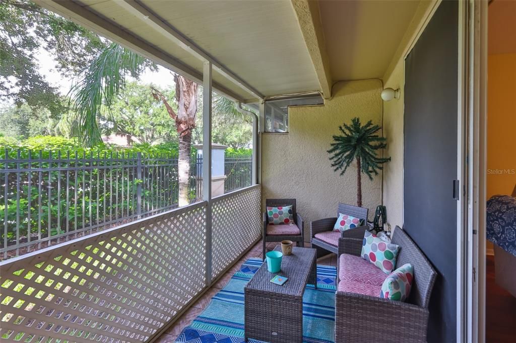 For Sale: $235,000 (2 beds, 2 baths, 1340 Square Feet)